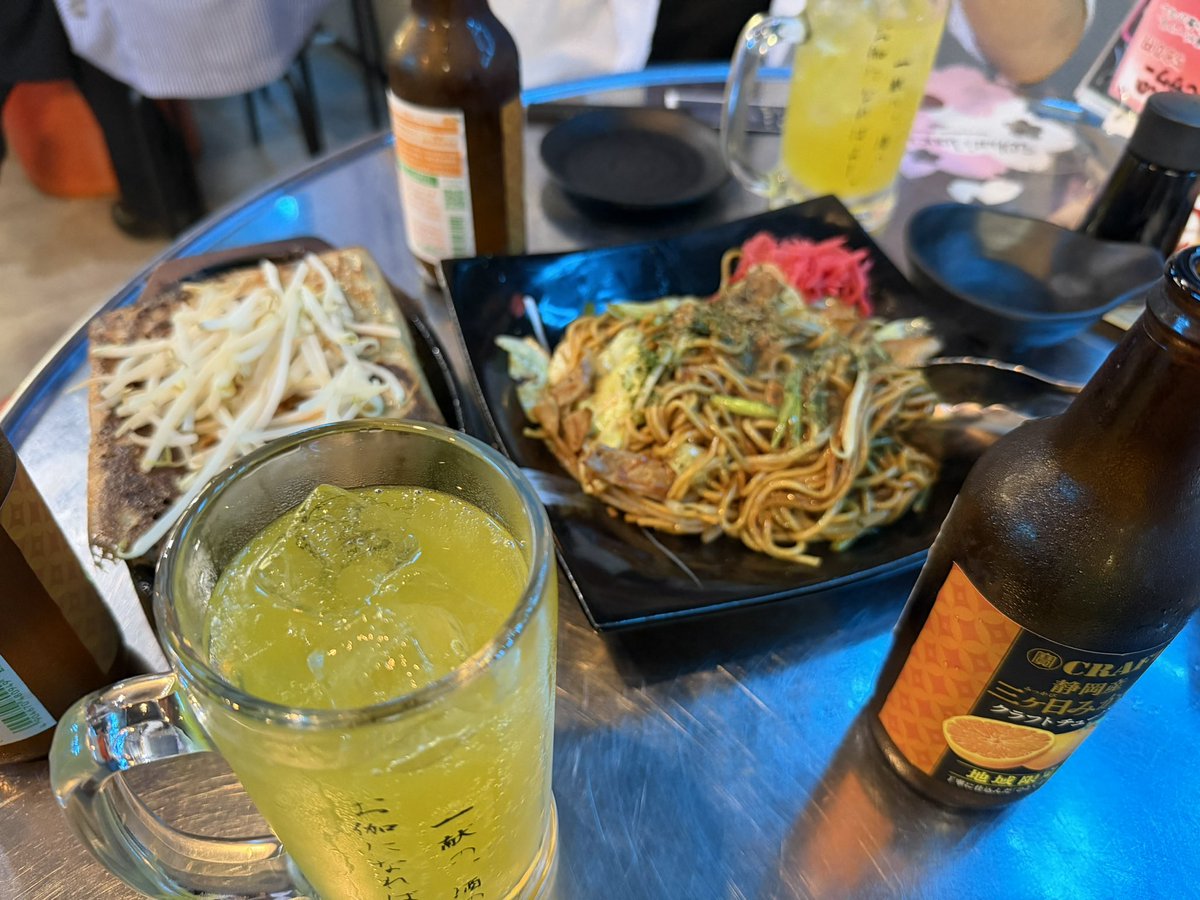 fanyosaka46's tweet photo. 急遽飲み誘ってもらえて感想会
楽しかったです https://t.co/3EuQfRZF6j