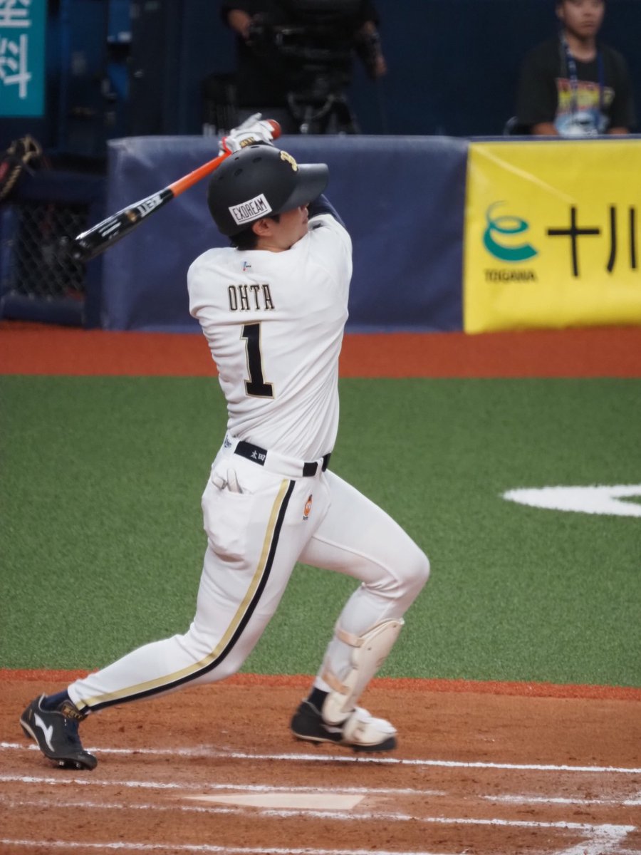 Vermut_boat's tweet photo. @Fullcountc2 @orifullc2 今日の試合決めたれー！で決めるのかっこよすぎた！オリックスの未来を担ってくれー！ https://t.co/9RZD7Hzauj