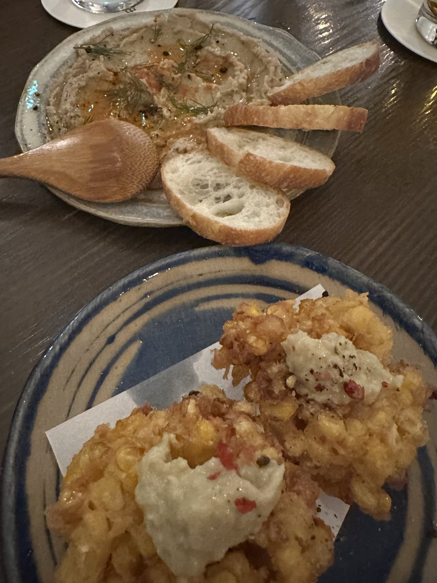 wticket60's tweet photo. 2軒目はいつもの日本酒🍶飲める店に移動して、美味しいアテと共に。満開にごり、ウマ〜！でした。😊 https://t.co/dJSQ5cMeqU
