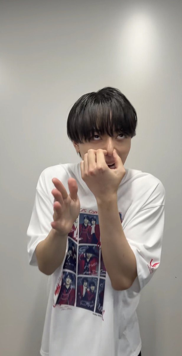 only_skm0930's tweet photo. やばい顔してて笑い止まらんwwww
ソロずっと待ってたよ〜🥹 https://t.co/bCJkkfdKai