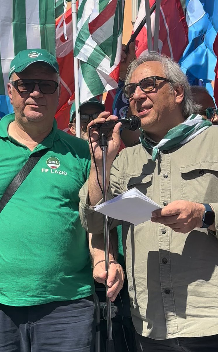 cisl_fplazio's tweet photo. #SanitàPrivata e #Rsa, la @cisl_fplazio in prima linea al presidio #CgilCislUil: subito i contratti, la dignità del lavoro non può più aspettare. Pronti a un nuovo grande #sciopero nazionale

📸La galleria di immagini: https://t.co/bG1fvhyeko

#ContrattoSubito #Ilmiolavorovale https://t.co/Sw0U2kKT2E