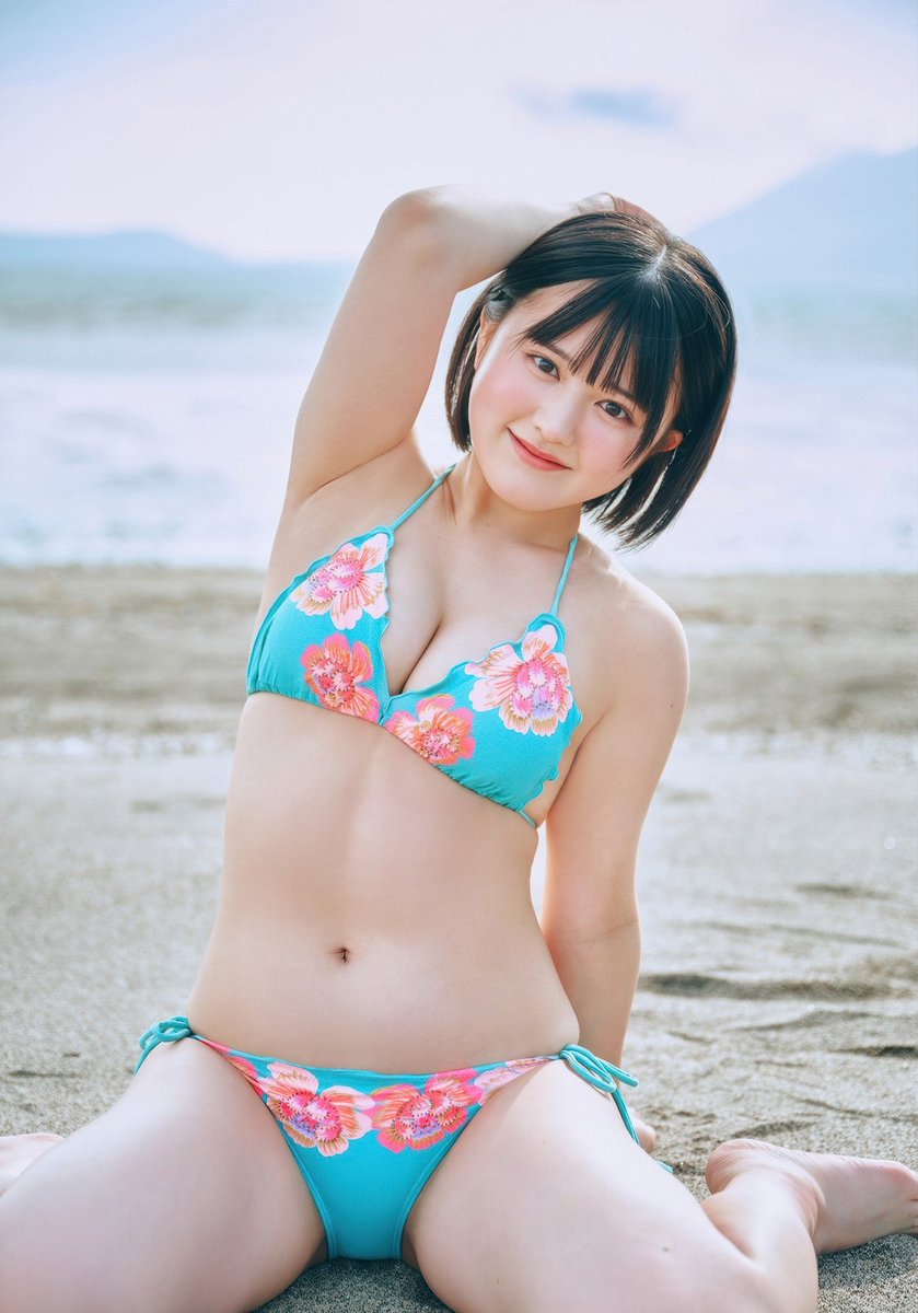 Mai98pm's tweet photo. この童顔豚乳雌見てるとチンポマジでイライラしてくる💢💕つまんねぇ芸人辞めてもっとチン媚びグラビアしろ💢💕💕 https://t.co/HQ5TACZDVJ