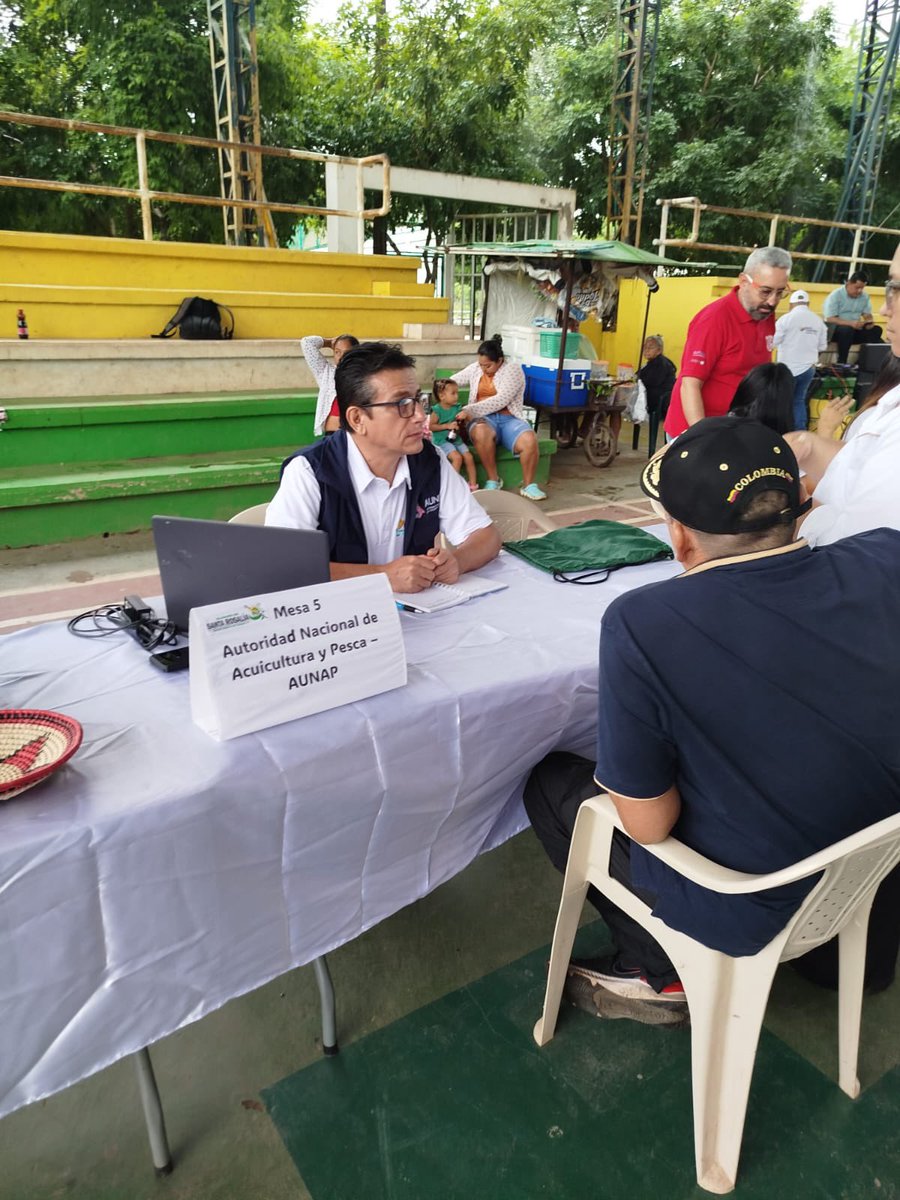 AUNAPColombia's tweet photo. La Dirección Regional Villavicencio de la AUNAP participó en la Feria de Servicios y Jornada de Oferta Institucional, realizada por invitación de la Secretaría de Agricultura y Desarrollo Económico de la Gobernación del Vichada, en el municipio de Santa Rosalía. https://t.co/p6CYsTfSTV