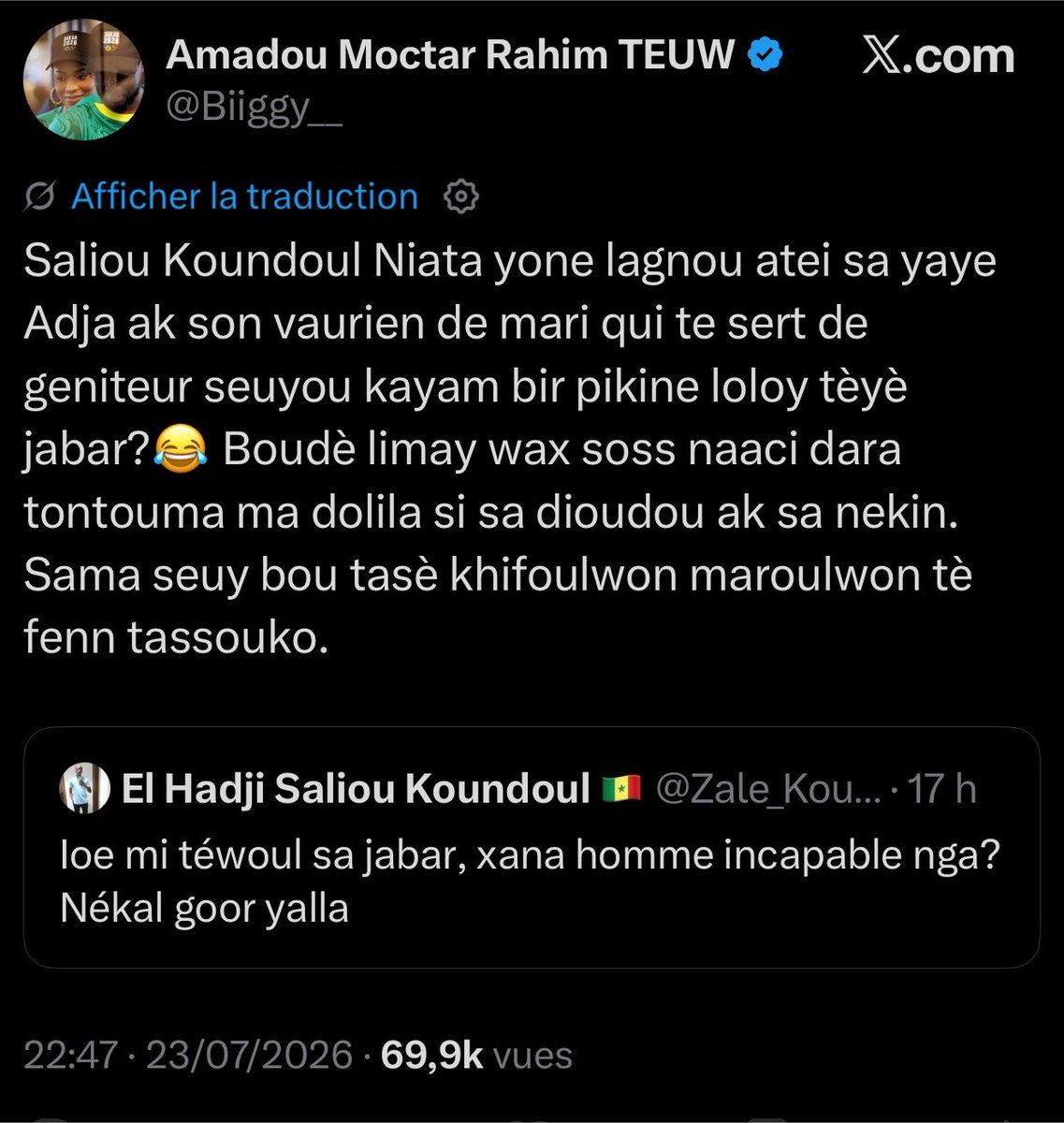 elhadjikandji10's tweet photo. Non vous ne rêvez pas. C’est un « homme » qui parle 😂

Vrai fake moy ce connard. Dey sossalaté di daguassanté comme djigeen https://t.co/9KdFv6Y6a5