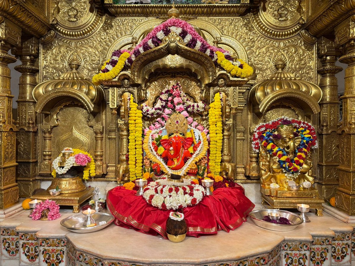 MoryaVibes's tweet photo. गणपती बाप्पा मोरया🌸 मंगलमूर्ती मोरया
🙏Ganapati Bappa Moraya🌸
🙏Mangalmurti Moraya
24/07/2026 https://t.co/50hoY3fP7A