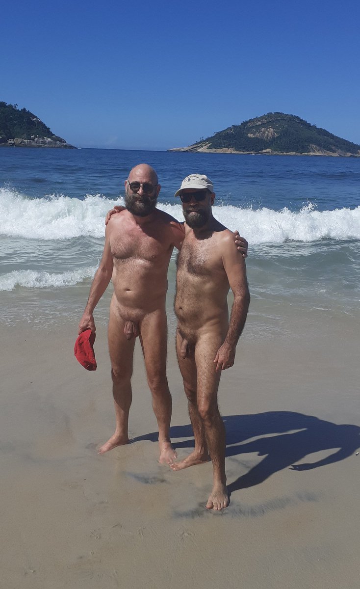 natvaleoficial's tweet photo. Praia do Abricó-RJ #naturismo #naturista https://t.co/coPKrN7XP3