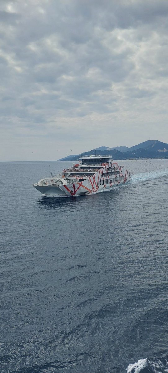 INSBClass's tweet photo. NEW BUILDING PROJECT AMIRA | Greek Flag | Length: 102m | GT: 1,976 | Passengers: 1,146 | Cars: 203 Καλοτάξιδο και καλές θάλασσες! #INSBClass #Newbuilding #Shipbuilding #Classification #Maritime #Shipping #PassengerFerry #RoPax https://t.co/e0KwYsRfFv