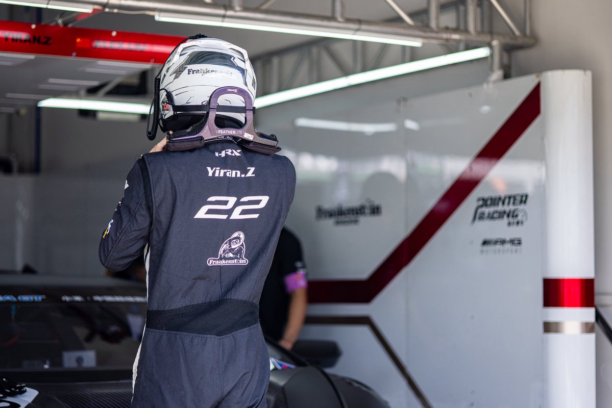 zhouyiran_thai's tweet photo. [🏎️] 260724  | #ChinaGT

Round 3 | Free Practice Day 🏁

#ZhouYiranCHINAGT 
#Zhouyiran #โจวอี้หราน #周翊然 https://t.co/K47ycYRk10