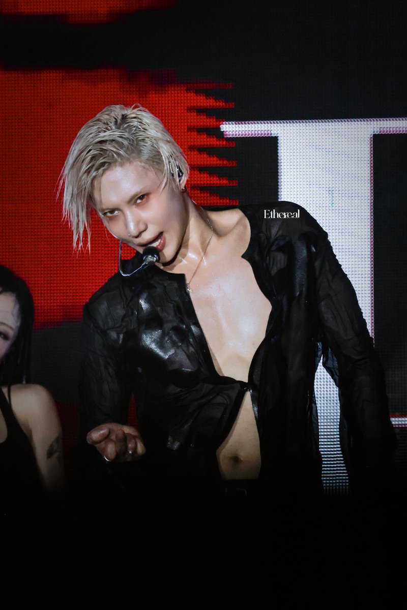 Ethereal_718's tweet photo. 2026.07.24 서울 워터밤

𝕲𝖚𝖎𝖑𝖙𝖞🖤❤️

#WATERBOMB #워터밤서울2026 
#태민 #TAEMIN #泰民 https://t.co/kwVCqyi0zL
