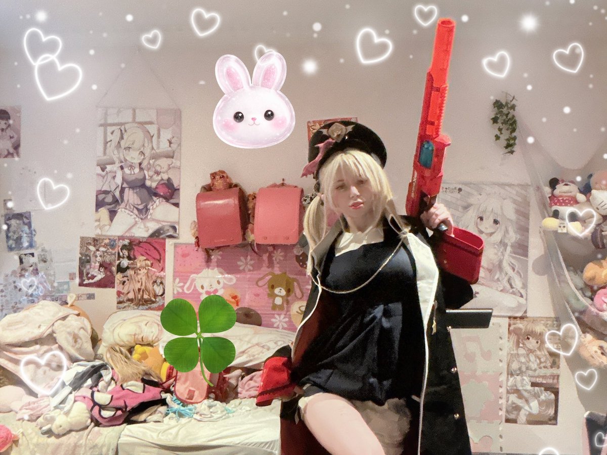 strawberrieloli's tweet photo. haii senseiii!!! ~ ibuki gots a special puddin for chu >3< they are lil choccy puddis (๑╹ω╹๑ ) will you try some? :3

#bluearchive #ibukitanga #bluearchivecosplay #cosplay #gacha #cosplay #cosplayer #cosplaygirl https://t.co/RiRNpTR3Kh