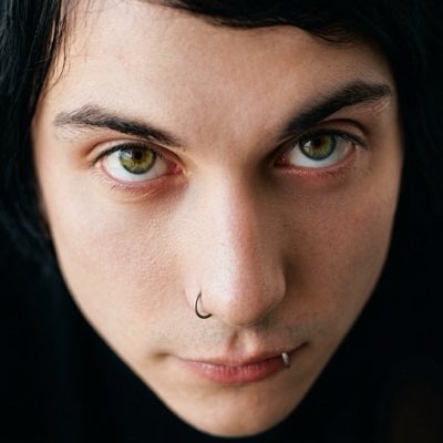 tylerstardust's tweet photo. #NewProfilePic https://t.co/kelWimjH10
