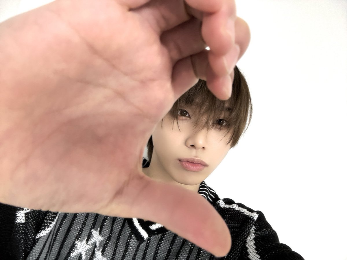ASCENDER_ofcl's tweet photo. 🫶🏻

#ASCENDER #어센더 #アセンダー
#로안 #ROAN https://t.co/BybiC5KbwN