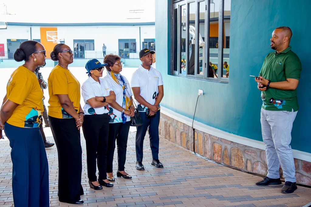 FirstLadyRwanda's tweet photo. Earlier today, First Lady Mrs Jeannette Kagame officially inaugurated Imbuto Hubs, an initiative by @Imbuto. #RootedOnCommunity, Imbuto Hubs are conceived to offer people of all ages opportunities to learn, access health services, connect, and enjoy recreational activities in a safe and welcoming environment.

For more photos: https://t.co/WiycMtP8Dv

#RootedInCommunity