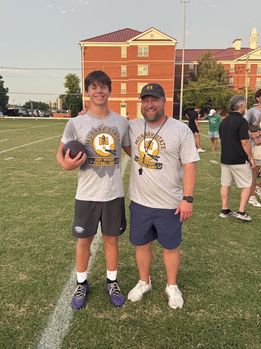 parkerj2029's tweet photo. Blessed, honored, and grateful to receive an offer from Murray State!

Thank you to @WrightJody , and the entire @racersfootball coaching staff for believing in me and this opportunity. #Murray #MurrayState #GoRacers @RacersFBrecruit @murraystateuniv @TradariusGoff @CentralLionsFB @CHSLionNation @jaxon_rose8 @BuckFitz @NatlPlaymkrsAca @NCEC_Recruiting @Hunter_DeNote @QBC_Nashville @PrepRedzoneTN @TnVarsity