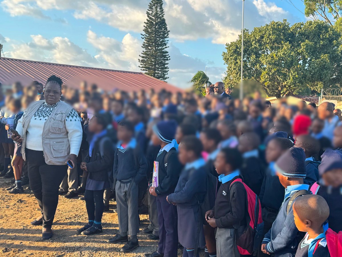 ANCParliament's tweet photo. [IN PICTURES] ANC MP, Cde Mxolisi Kaunda, deployed to the Mandeni Parliamentary Constituency Office, paid a visit to Sakhesethu Primary School today and handed over school shoes to learners. 
 
#ANCatWork 
#ThePeoplesMovement https://t.co/LCquEuAZqG