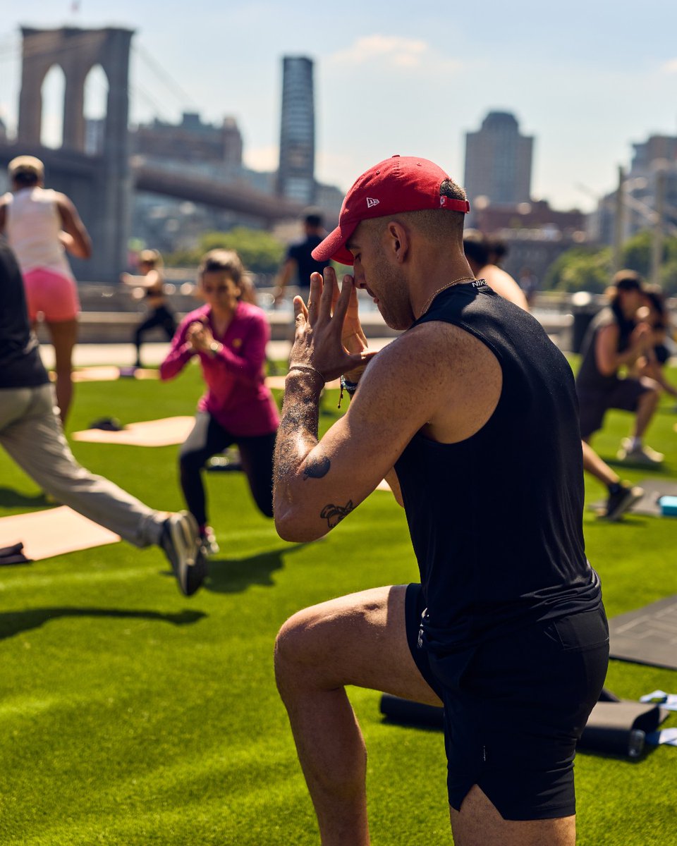 TheSeaportNYC's tweet photo. The only summer plans you need: waterfront workouts. WE MOVE NYC is bringing free weekly fitness, recovery, and wellness experiences to Seaport. 

RSVP: https://t.co/NS8ikAXpft
#TheSeaport https://t.co/907I4iqu5z