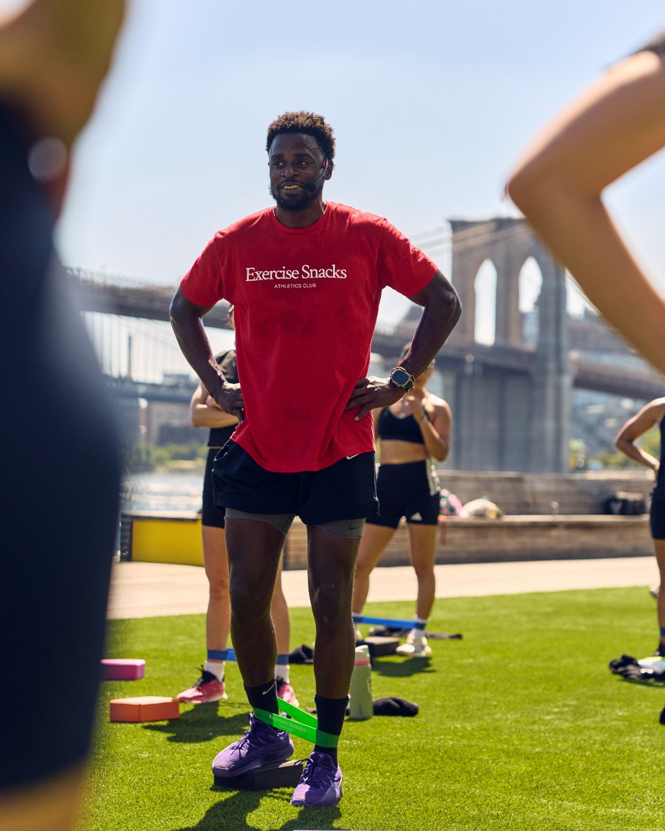 TheSeaportNYC's tweet photo. The only summer plans you need: waterfront workouts. WE MOVE NYC is bringing free weekly fitness, recovery, and wellness experiences to Seaport. 

RSVP: https://t.co/NS8ikAXpft
#TheSeaport https://t.co/907I4iqu5z