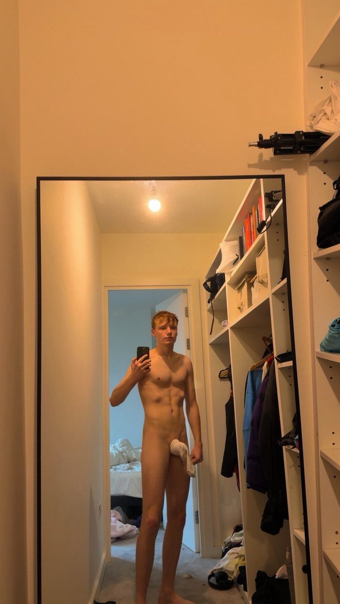 LiamStoneXXXX's tweet photo. Just a boy and his toy 😘👅 https://t.co/OcL4OmsCl2