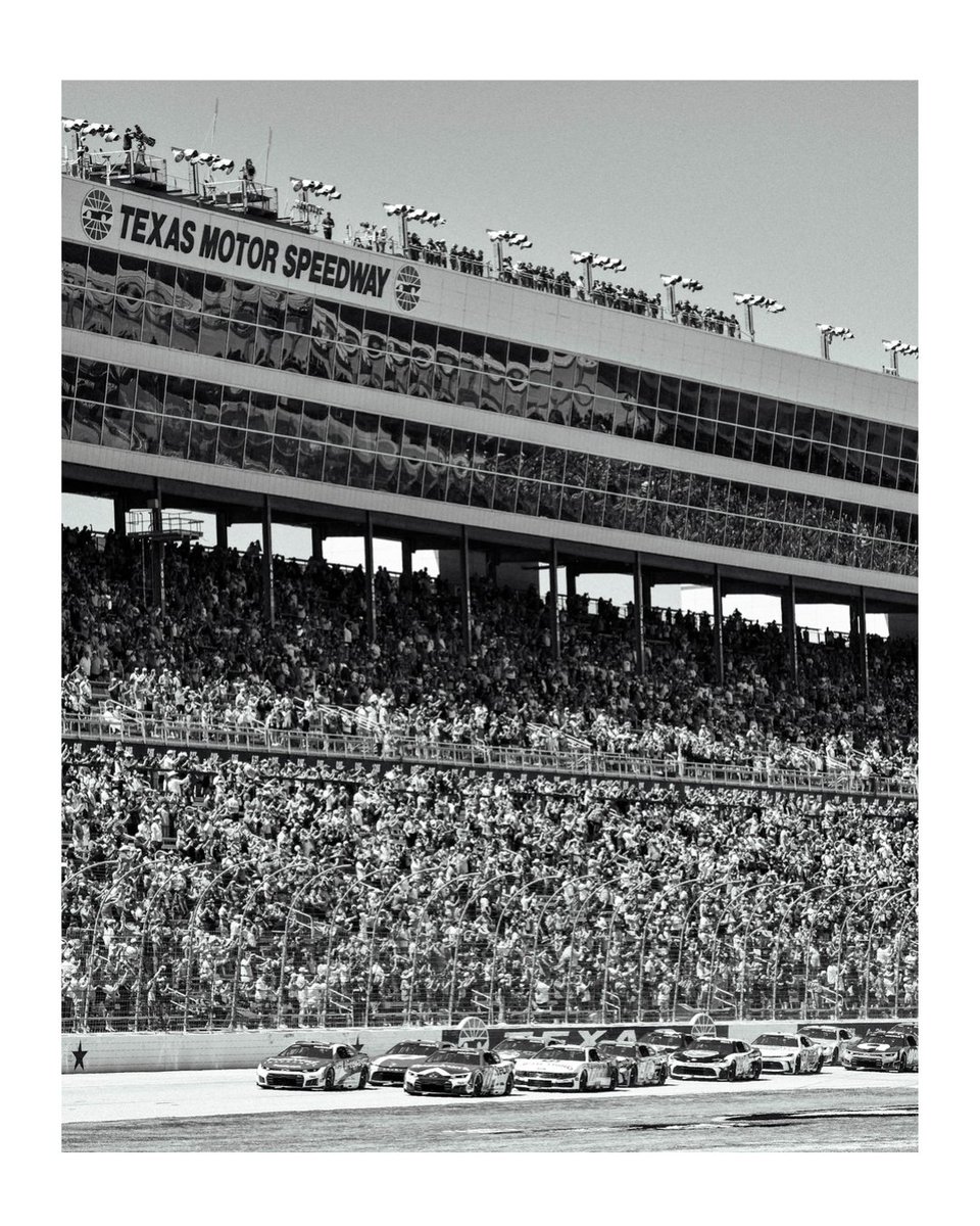 TXMotorSpeedway's tweet photo. The #WURTH400 but make it, retro. 📸 https://t.co/h758r9IvK3