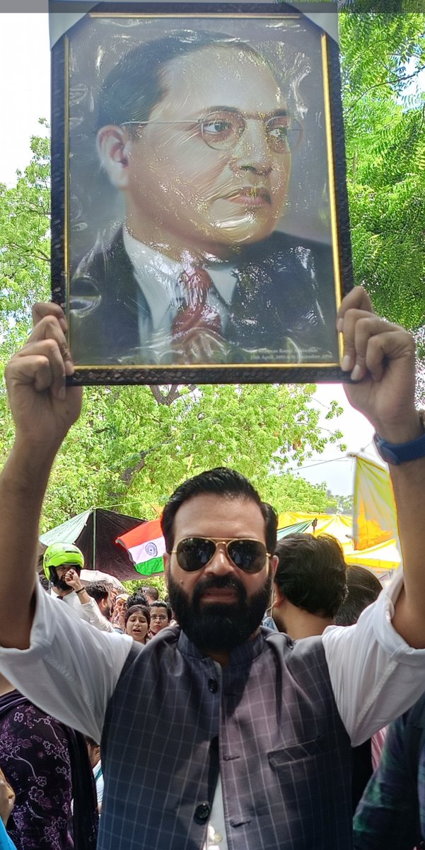SujeetSamratBSP's tweet photo. International icon Dr.Babasaheb Ambedkar father of the Indian constitution and democracy .
Jai bheem 👊 https://t.co/lWWRyrkx2u