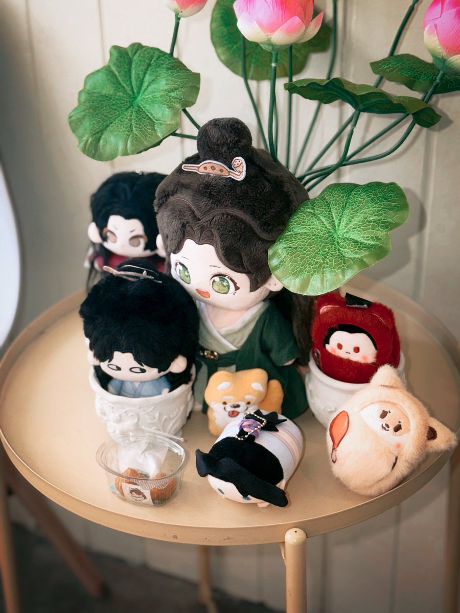 w_r_nzzn's tweet photo. วันแรกจบแล้ว ขอบคุณทุกท่าน พบกันอีกครั้งวันพรุ่งนี้ 10:00-16:00 นะคะ มาก่อนไม่มีสต๊าฟ มาทีหลังเก็บร้านแล้วเด้อ 🤣

พรุ่งนี้คนน่าจะเยอะ ม้าวเป็นร้านเล็ก ๆ รบกวนทุกท่านแบ่งปันที่นั่งให้แก่กันและกันอย่างเป็นมิตรนะคะ https://t.co/ntd9dIjiSM