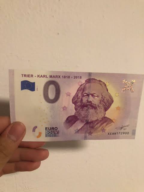 BjarneBla's tweet photo. @IdiditagainR4D Karl Marx is already on a note https://t.co/tajVYjh5bz