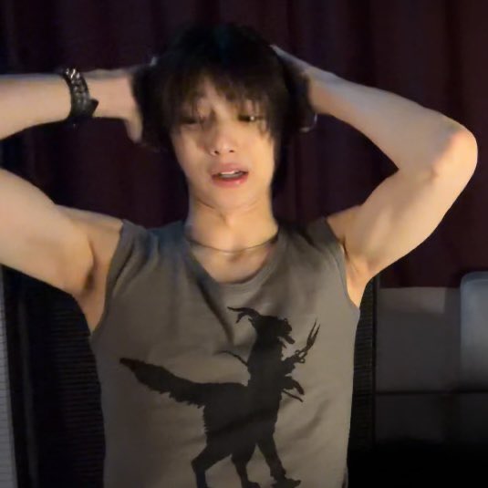 catscks's tweet photo. juhoon https://t.co/DlILInJnqa