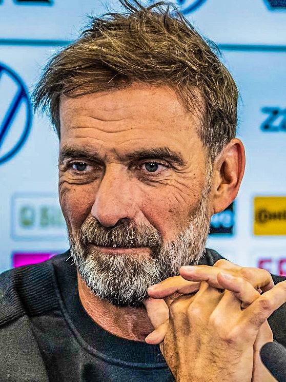 eurofootcom's tweet photo. 🚨🇩🇪 Jürgen Klopp: "Anyone who is eligible to play for the German national team should make an effort. It's a RESTART. Players will get a chance who don't expect it yet." 👀 (@SkySportDE) https://t.co/xISm6jNaK7