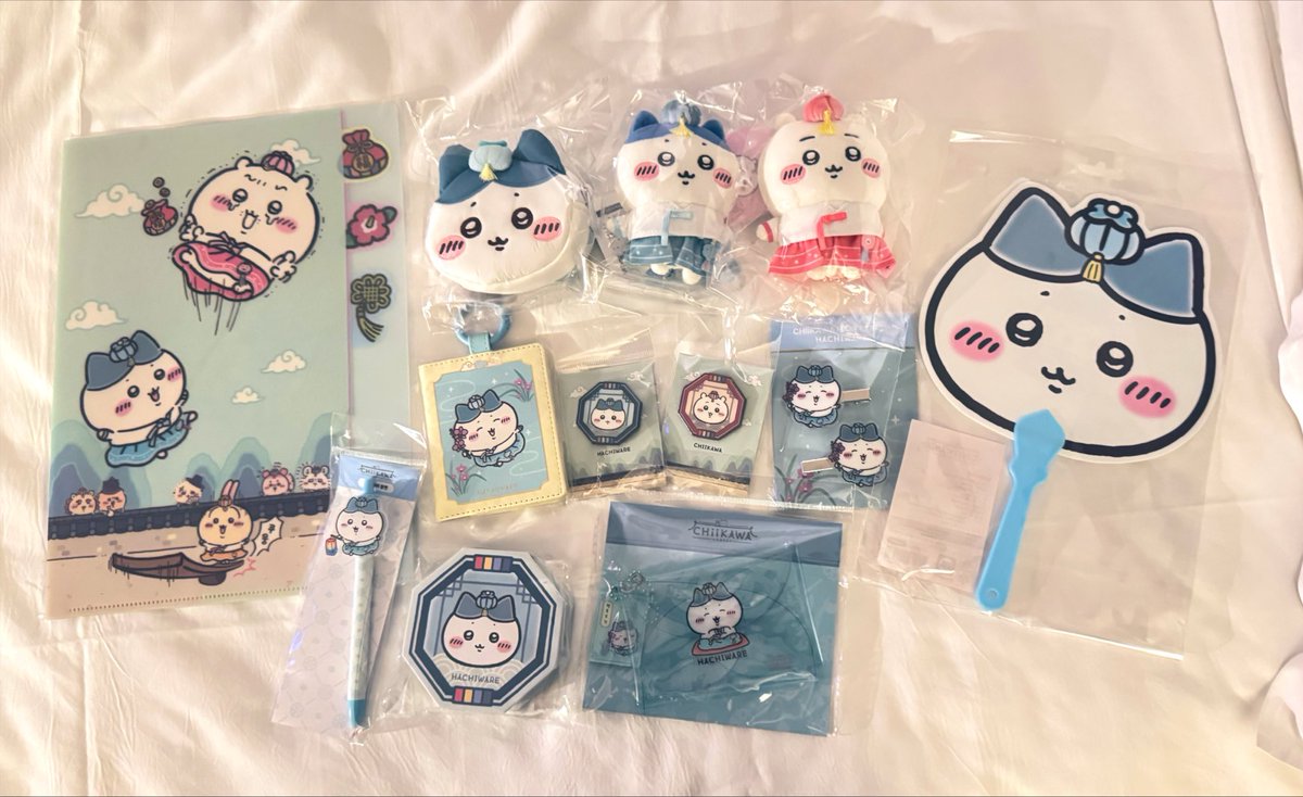 emiliahachiware's tweet photo. 韓国限定商品、あとは今まで見たことないもの、タイミング逃して買えなかったものなどなどをGETして参りました🥹 https://t.co/SqYceGFoUE