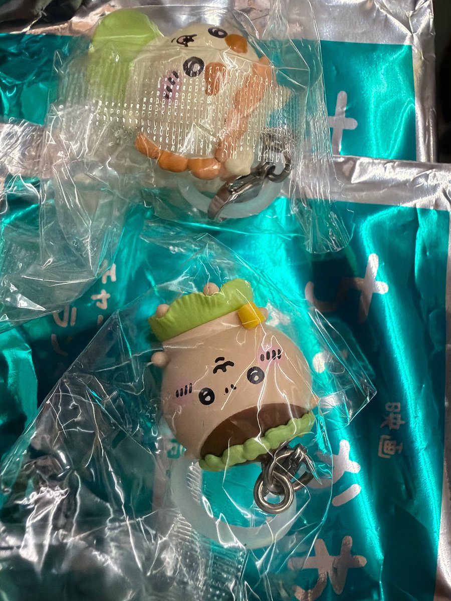 mikun213's tweet photo. 映画ちいかわ 入場特典 チャームミニフィギュア めじるしチャーム 交換

【譲】シーサー、くりまんじゅう

【求】ちいかわ

明日7/25心斎橋、大阪か梅田駅で手渡し可能
7/26 宝塚で手渡し可能
DMまでご連絡お願いいたします。

 #ちいかわ交換 https://t.co/8wGR1waC70