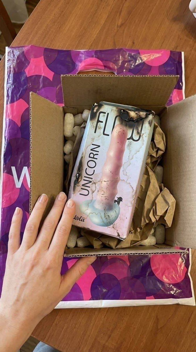 GloOouD's tweet photo. Burnt masturbators from Wildberries have started arriving at customers. After the fire at the warehouse, the marketplace still sent some of the damaged goods.

Nothing. With tape, you can fix everything, What difference does it make in what state you shove it up your arse?) https://t.co/QNDnJSGAV5