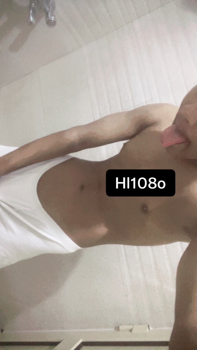 Hl108o's tweet photo. زاير مكه نحيفففف 19 صوري بحسابييي ابي جادين الحين نتقابل وربيييي جاد واقابل الاننن 🥺✨✨✨. 
#سالب_مكة #موجب_مكة https://t.co/2N5gzKGYSq