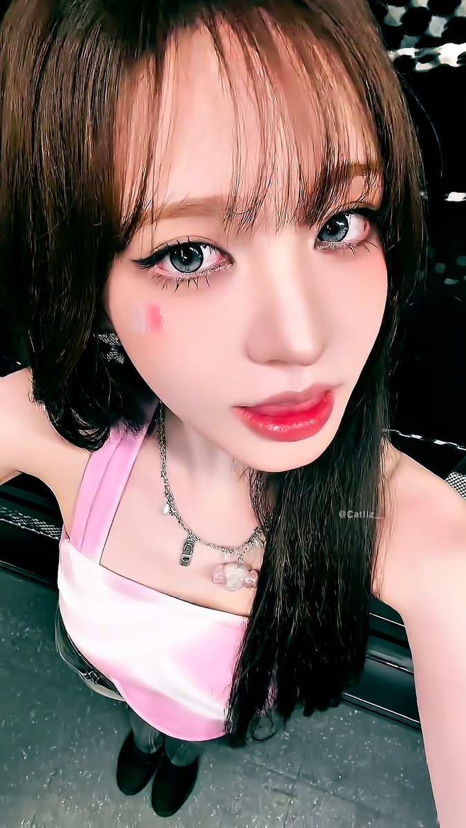 Catliz__'s tweet photo. 260724 #리즈 https://t.co/t5RcfyGDkb