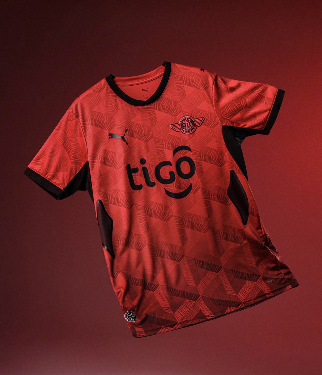SantiRavidlasPy's tweet photo. 🔲 #Libertad 🇵🇾 Home &amp; Away Kit 2026/2027 By @PUMAParaguay https://t.co/NKn1Yv21Qk