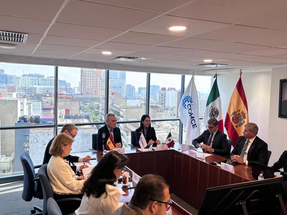 inaoficialmx's tweet photo. 🇲🇽🤝🇪🇸 Participamos en el encuentro con la delegación del Ayuntamiento de Sevilla y Sevilla Open for Business, un espacio para conocer las oportunidades de inversión, innovación y cooperación que ofrece una de las regiones con mayor dinamismo industrial y tecnológico de España. https://t.co/hO3O7fdtYi