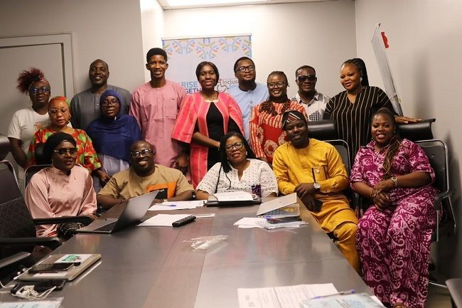 ClimateWed's tweet photo. Nigeria has about 35 million people with disabilities, many of whom face increased risks during climate-related calamities such as flooding, drought, and desertification. According to the 2018 Nigeria Demographic and Health Survey (NDHS), which employed the Washington Group Short Set of Questions, 11-12% of girls aged 15 and up were found to have at least one functional impairment.

Journalists and key stakeholders have received specialised training on disability-inclusive climate reporting as part of efforts to improve public understanding of how climate change disproportionately affects persons with disabilities in Nigeria. https://t.co/L3asPBHOws vai EnvrioNews