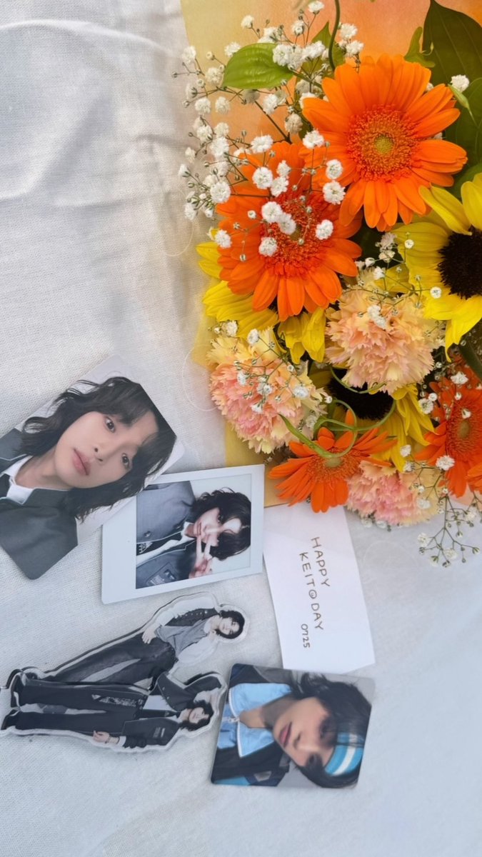 onemunakeito's tweet photo. ｡ﾟﾟ･｡･ﾟﾟ｡ 
ﾟ。 #HAPPYKEITODAY ᯓ★
　ﾟ･｡･ﾟ

幸せと笑顔が溢れる1年になりますように💫🏃‍♂️🧡

#祝26歳_小野慶人と最高到達点へ
#小野慶人 #KO1KEYZ https://t.co/QJ9TGEjebw