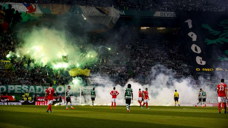 guilherme1906_'s tweet photo. Juveleo 🤝#SportingCP

Desconto de 30% na Gamebox, acesso aos jogos no Joao Rocha e bilhetes reservados para jogos fora, colaboração do clube nas deslocações e no material da claque.
O objetivo da SAD é reunir novamente os grupos organizados de adeptos para reativar a Curva Sul https://t.co/oBtA3WXO3E