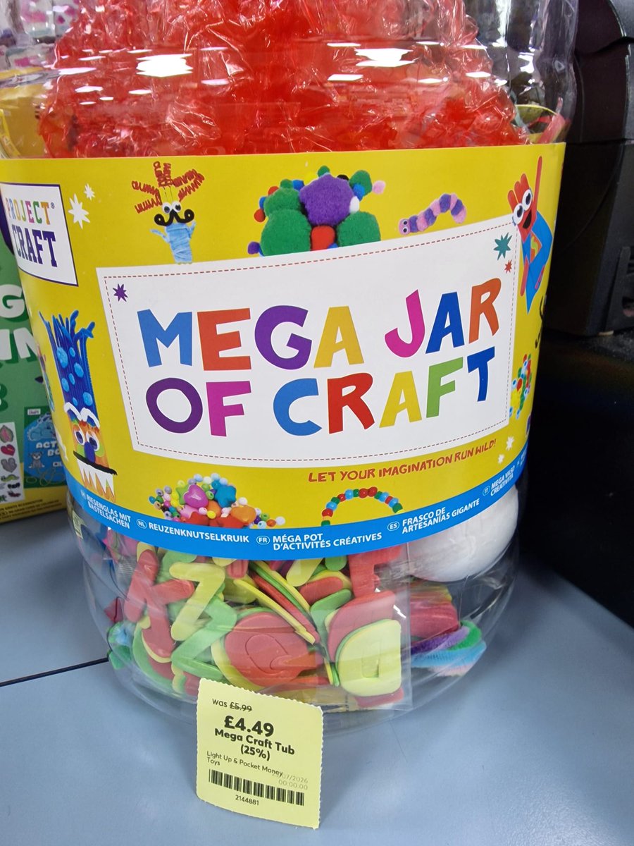MoorSheffield's tweet photo. Enjoy 25% off selected items at Card Factory! 🧩🧸

Save 25% on selected toys, crafts and more - this weekend only.

T&amp;Cs apply. Visit us today on The Moor Sheffield. https://t.co/pHeiMX27aU
