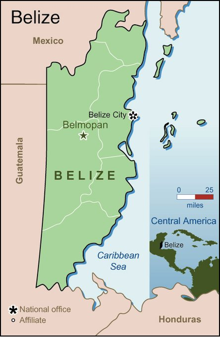LizbethCaro07's tweet photo. Un día como hoy 24 de julio allá en el lejano 1893 México renunciaba a sus derechos al territorio de Belice.
En el virreinato, la región pertenecía a la Capitanía General de Yucatán y era refugio de piratas ingleses y saqueado por taladores de palo de tinte, madera usada para teñir telas; en 1783, España mediante el Tratado de Versalles reconoció el derecho a la tala por los ingleses; más tarde, por la tolerancia del gobierno independiente y la negativa de Inglaterra a reconocer la soberanía mexicana o de la Confederación Centroamericana se transforma en la colonia inglesa “Honduras Británicas”.
México no había dado la soberanía a los colonos de Belice, pero tampoco la ejercía; de modo que podía forzar su mantenimiento como parte del territorio nacional; sin embargo, en el caso que lo quisiera hacer, tenía que pedir el apoyo de Estados Unidos para protegerse de la reacción de Inglaterra, pero era el caso, que Inglaterra ofrecía un contrapeso a la influencia norteamericana que en ocasiones parecía que más bien ejercía intervención política. Es por eso que el ministro de Relaciones, Ignacio Mariscal, decide dar solución a la situación de Belice mediante el tratado que se firma con Inglaterra establece la línea fronteriza, prohíbe el tráfico de armas y municiones (que los mayas usaban para la guerra de castas) y da libertad de tránsito a las naves mexicanas. El Tratado será aprobado el 17 de abril de 1897.