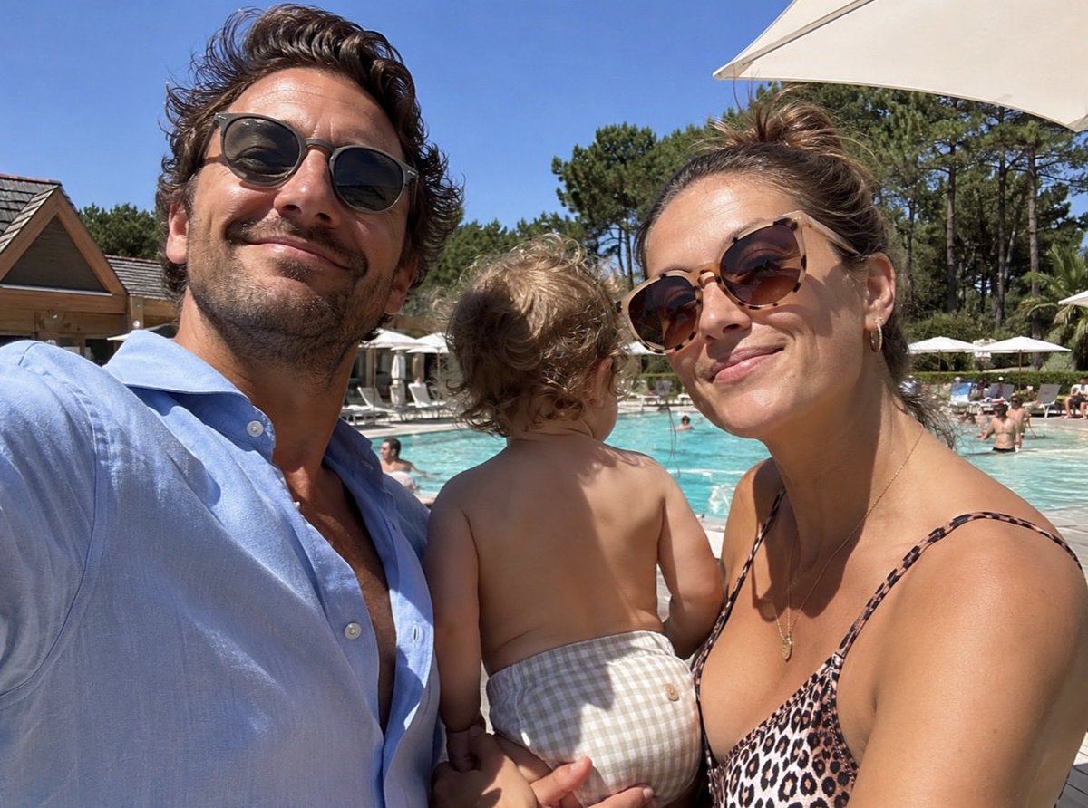 ComeApolline's tweet photo. Nous ne comprenons pas les réactions.

Gaspard ne voulait plus de couche. Nous avons respecté son choix. 🌱

Oui, le club a fermé la piscine pour l’après-midi après un petit incident, mais l’autonomie de l’enfant ne doit-il pas rester une priorité?✨ https://t.co/RQhp2PDDVy