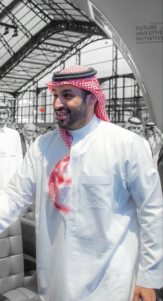 HRHMBNSALMAAN's tweet photo. الاستثمار في الإنسان هو الاستثمار الأكثر ربحية.
#محمد_بن_سلمان https://t.co/KH4uriTgcd