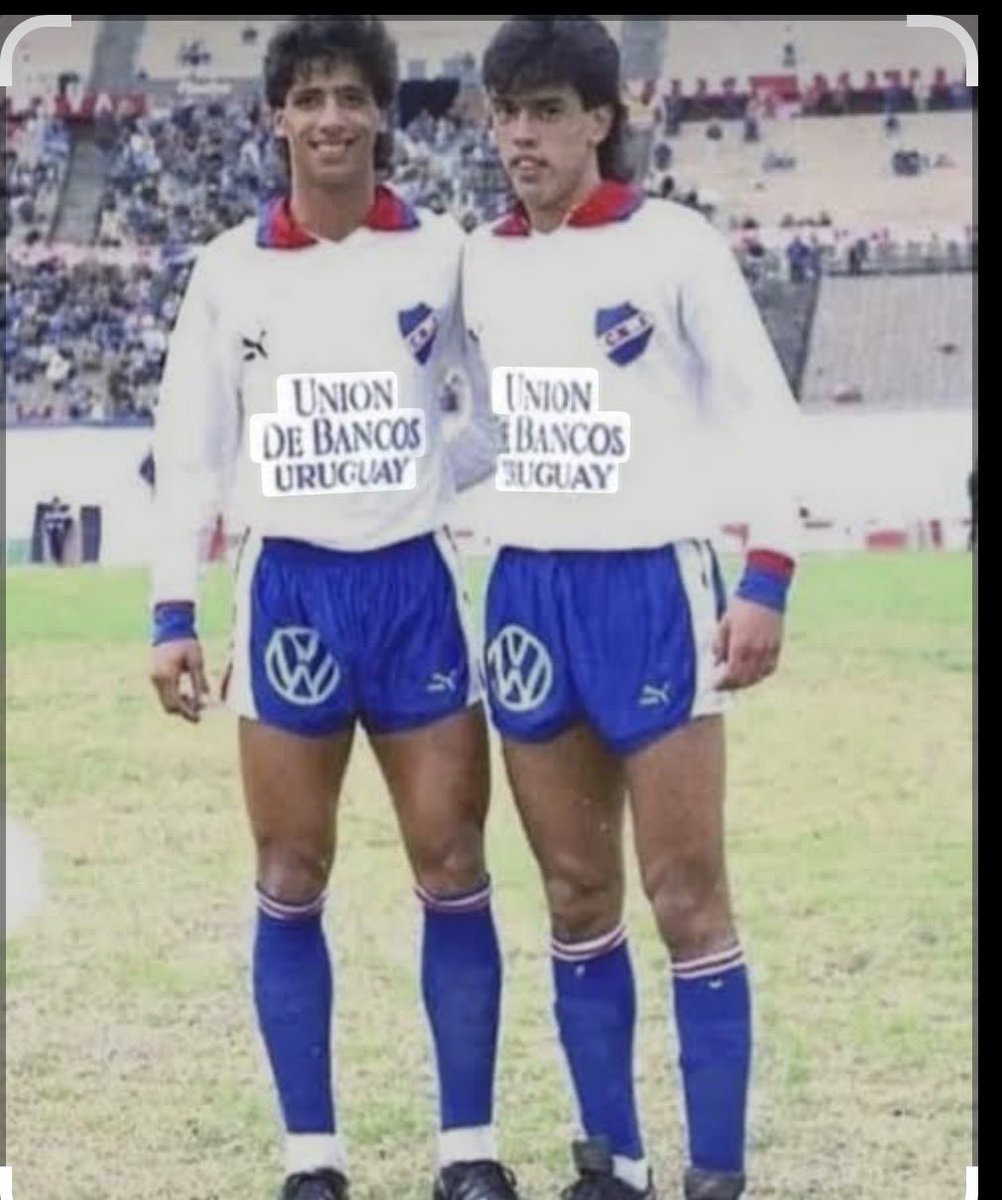 arribabolsoo's tweet photo. 🚨El exdelantero Luis Noé fue una de las figura de @Nacional campeón de la Copa Interamericana 1989.

En la final  ante Club Olimpia, disputada el 29 de marzo de 1989 en el Estadio Centenario, Luis Noé, marcó dos goles (a los 57’ y 85’). 

➡️ Sufrió un ACV hace unos días 
Está luchando por su vida 
sedado, se le complicó con lo respiratorio y tiene edema pulmonar. 

Colectivo abitab 147225 para ayudar en este mal momento .