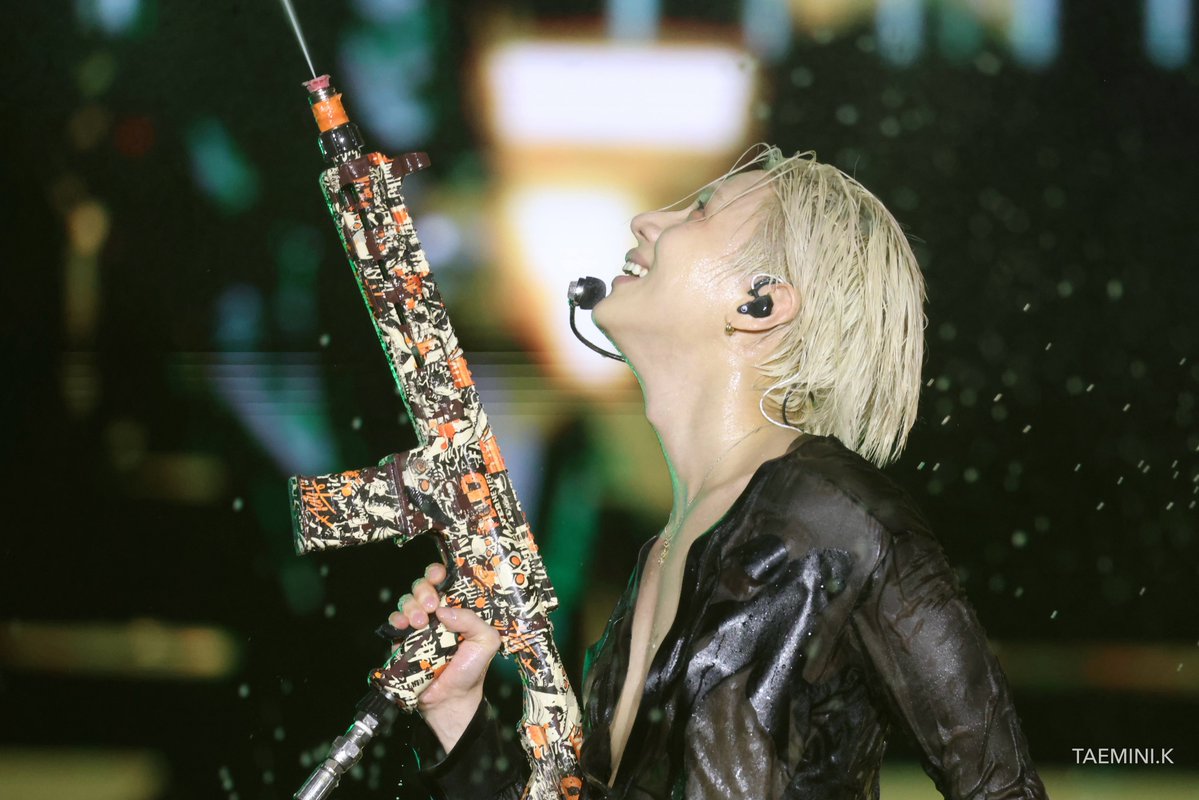 taemini_k's tweet photo. 260724 WATERBOMB SEOUL💦🔫
#태민 #TAEMIN #テミン #泰民 https://t.co/kefsf4BnR8