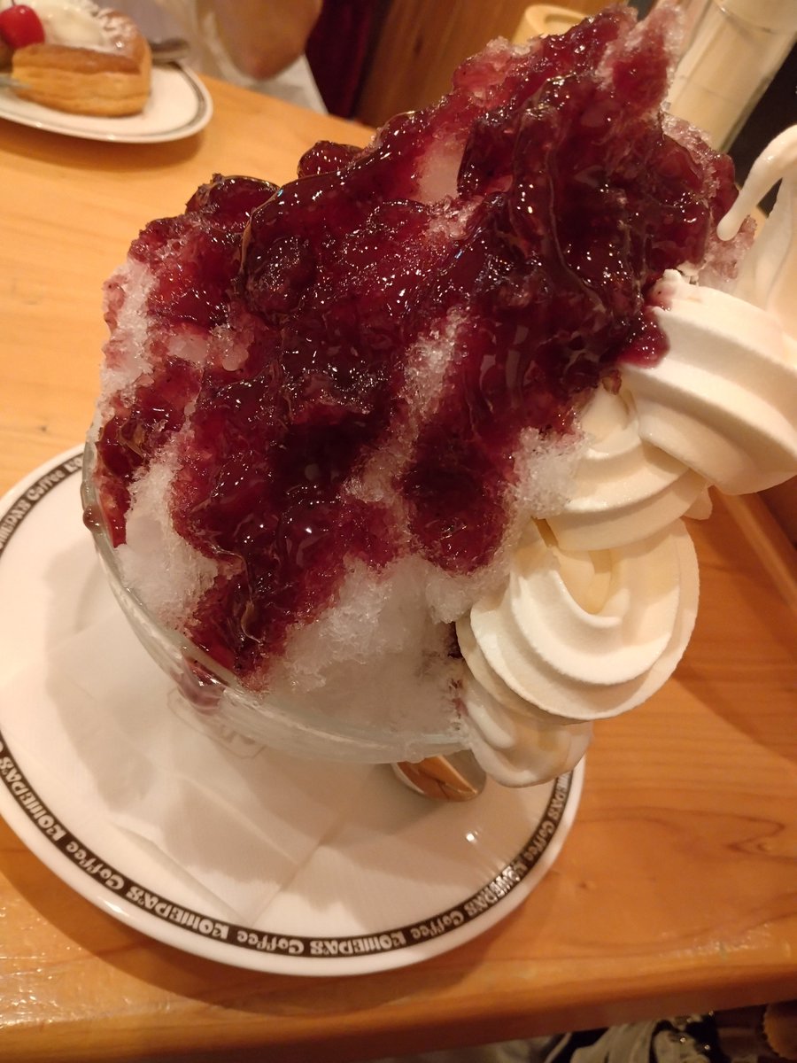 minacocco_'s tweet photo. kapyさん(＠kapykaorinP )と6日ぶりにお会いしつつ❣️ԅ( ¯ิ∀ ¯ิԅ)ｸﾞﾍﾍﾍ毎週お会いしてる💕でも、話が尽きないっ(楽しい)
コメダ珈琲でかき氷食べたり、たっぷり☕飲んだりしつつ喉が枯れるまでお話しました🙌✨
ミニ頼んだのにBIG⬇
Xの画像設定が変わってる(⊙⊙)‼️
センシティブ設定してみた😂 https://t.co/DYJWOS4wEs