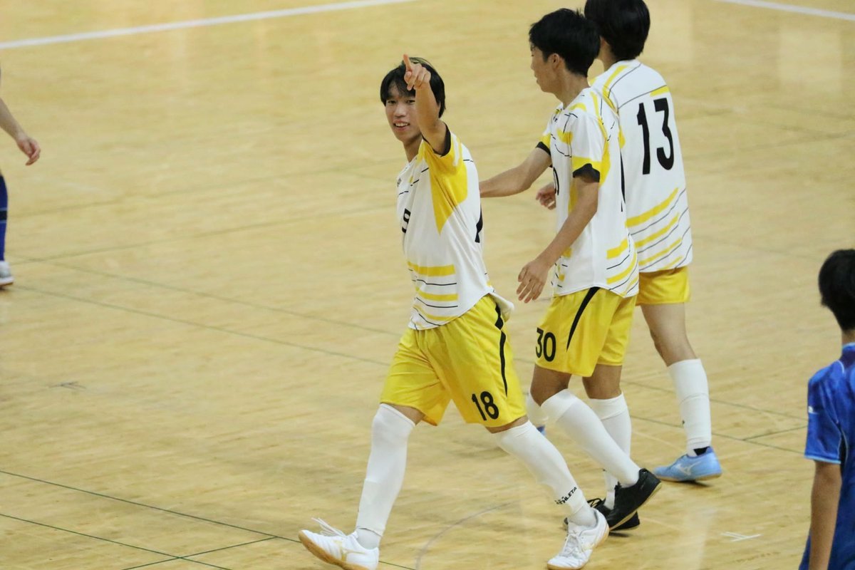 dctaratomo's tweet photo. 1次ラウンド3試合で11名の選手が得点しているペスカドーラ町田U-18。もちろん最多。みんな点が取れるチーム。頼もしい。
さぁ、ここから！
ひとつずついきましょう！！
準々決勝は25日(土)10時です！！ https://t.co/OPSkz8Rqho