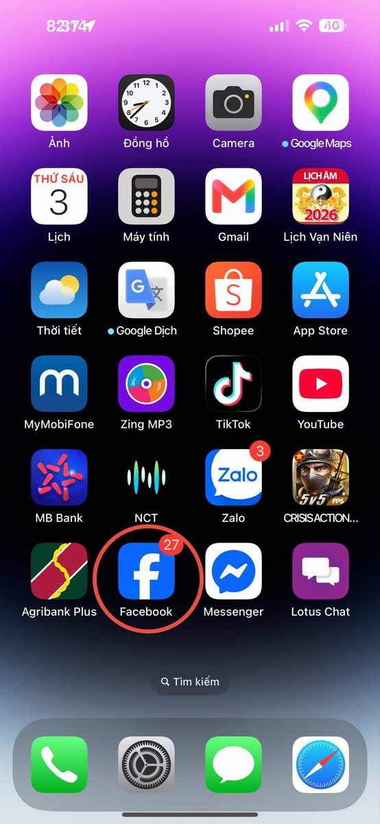 trungzaki's tweet photo. @MetaNewsroom @facebook Irony: you launch Facebook Verified for real people, but my real business account is stuck 24 days on yellow checkpoint after Unlocked email 28/06. Backend bug - still getting Dating emails. Please help real people first? Details pinned, can DM. @andymstone https://t.co/hNVLSv0Msw