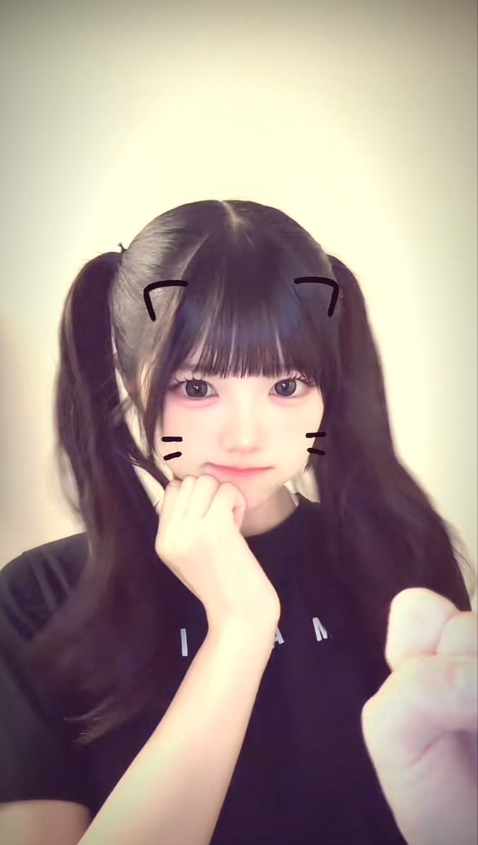 k3im_'s tweet photo. なにこのねこちゃんかわいすぎる꒰՞ɞ̴̶̷̥⩊ɞ̴̶̷̥՞꒱
みゅうちゃんってほんとにツイン似合ってて天才T ˙̫ T♡
#みゅうがまもる https://t.co/SLBaNH3eFc