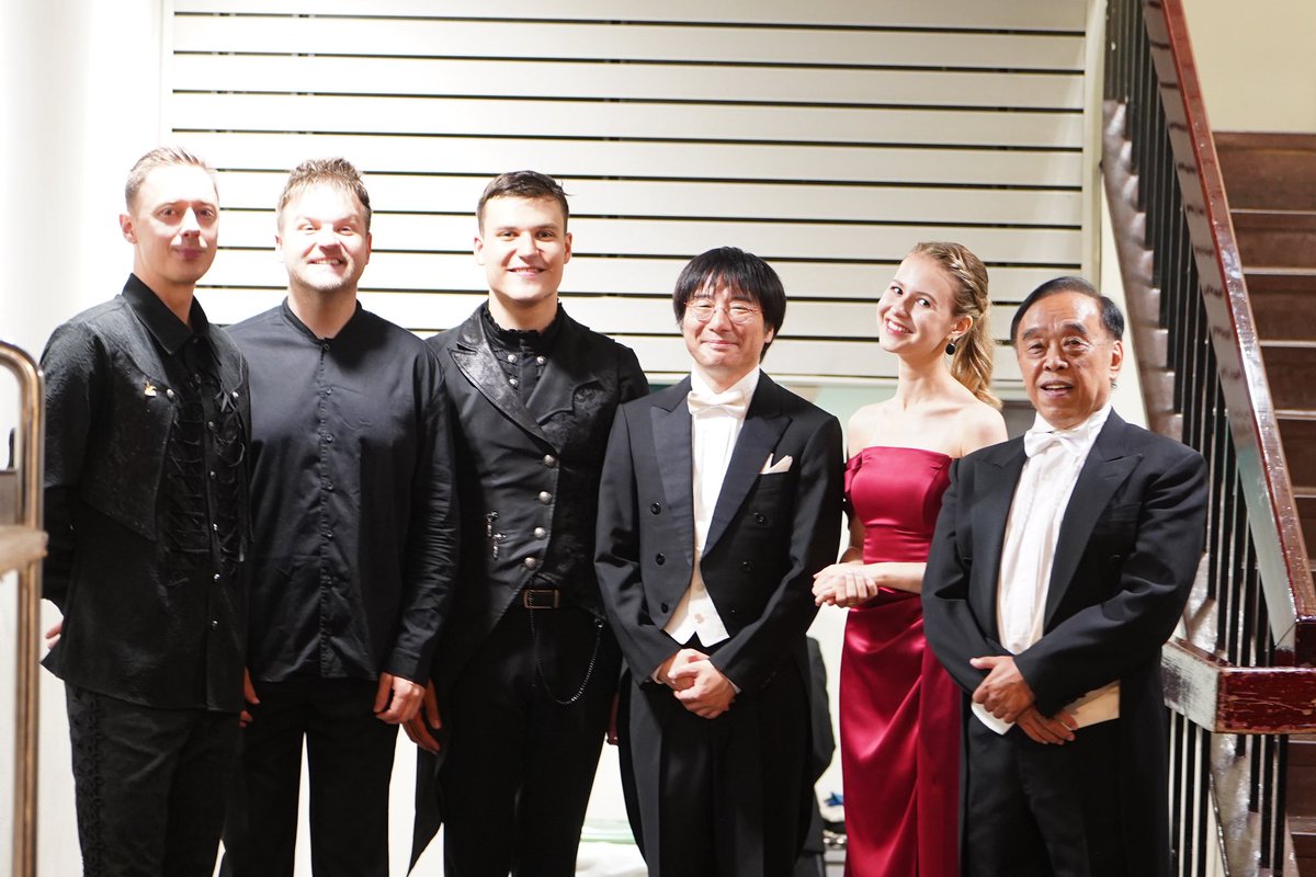 TKWOJapan's tweet photo. 台湾での2公演目「說書人」が終演しました！客演指揮の侯宇彪さん、モスクワ・サクソフォン・カルテットの皆さんとの共演も大変な盛り上がりとなりました👏🏻
ご来場いただいた全てのお客様に感謝いたします！ありがとうございました🇹🇼
#TKWO https://t.co/XoP86CdxDz