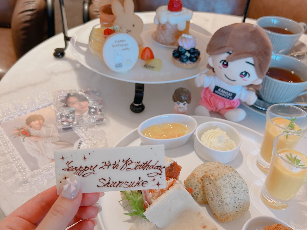 Shun__2207's tweet photo. .*·.⟡┈┈┈┈┈┈┈┈┈⟡.·*.
    #道枝駿佑誕生祭2026
.*·.⟡┈┈┈┈┈┈┈┈┈⟡.·*.

道枝さん24歳のお誕生日おめでとう！🤍
いつも沢山の幸せをありがとう💖
素敵な1年になりますように🌸

#道枝駿佑誕生祭　#道枝駿佑 https://t.co/cWGddGAsU5